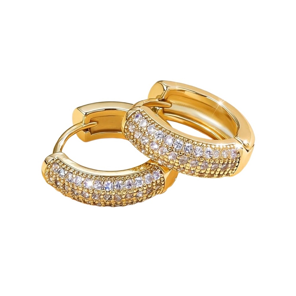 Avaria Chunky Mini Pave Huggie Hoop Earrings